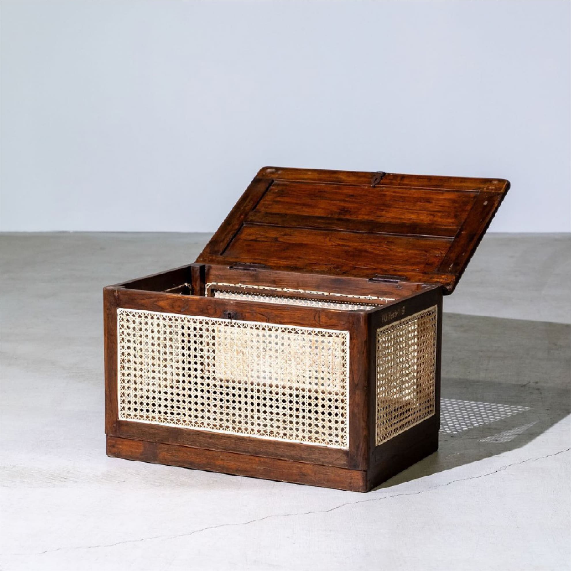 Wood Laundry Box – The Helix House®